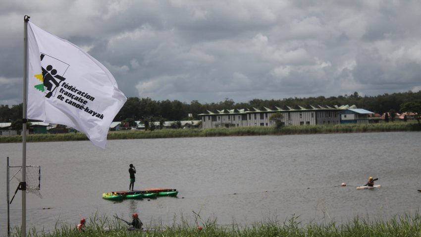 Kayak-polo sur le lac Bois Chaudat